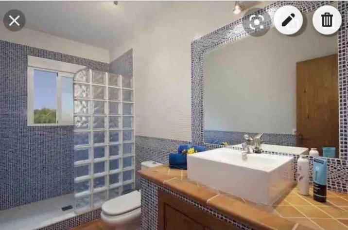Central Rooms Lagos *